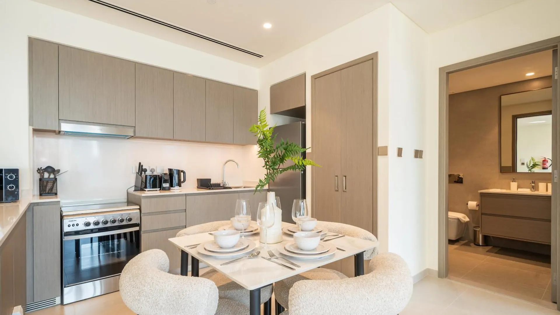 Appartamento Luxurious 1-Bedroom Residence In Grande, Downtown Dubai