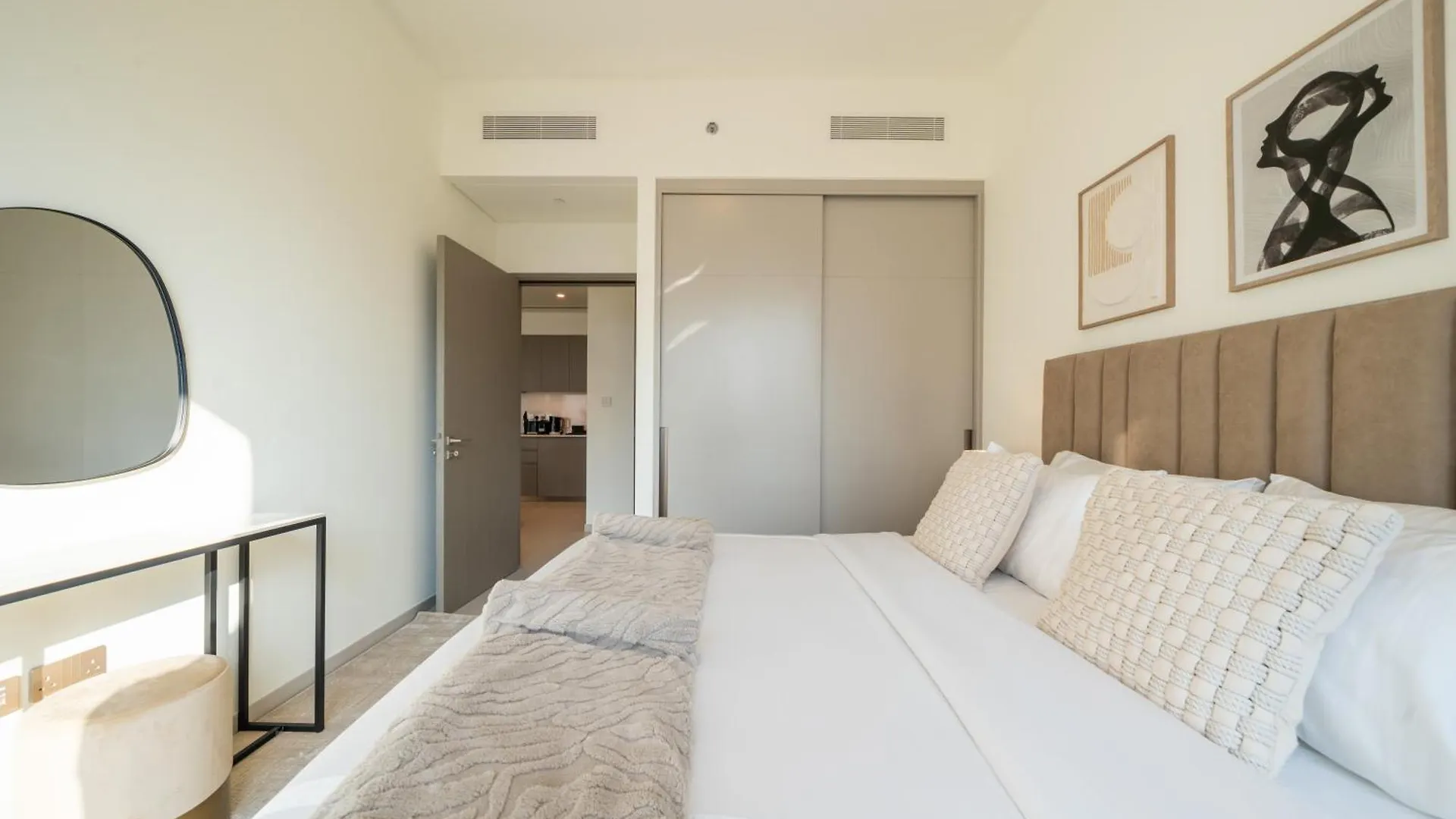 Luxurious 1-Bedroom Residence In Grande, Downtown Dubai 0*,  Emirati Arabi Uniti