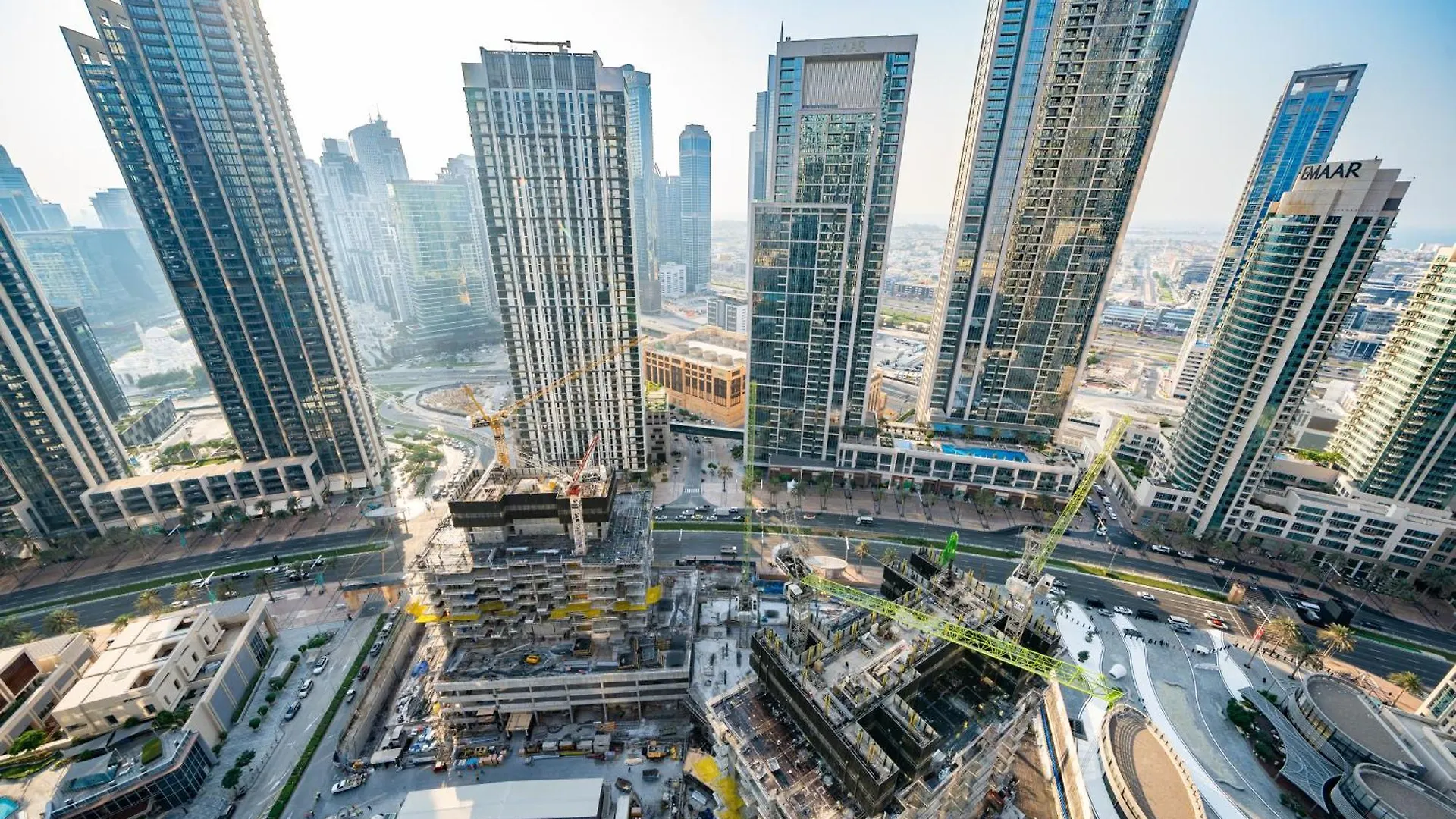 Apartment Luxurious 1-Bedroom Residence In Grande, Downtown Dubai